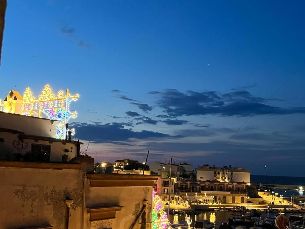 Palazzo Lamantea Boutique Rooms Бишелье Экстерьер фото